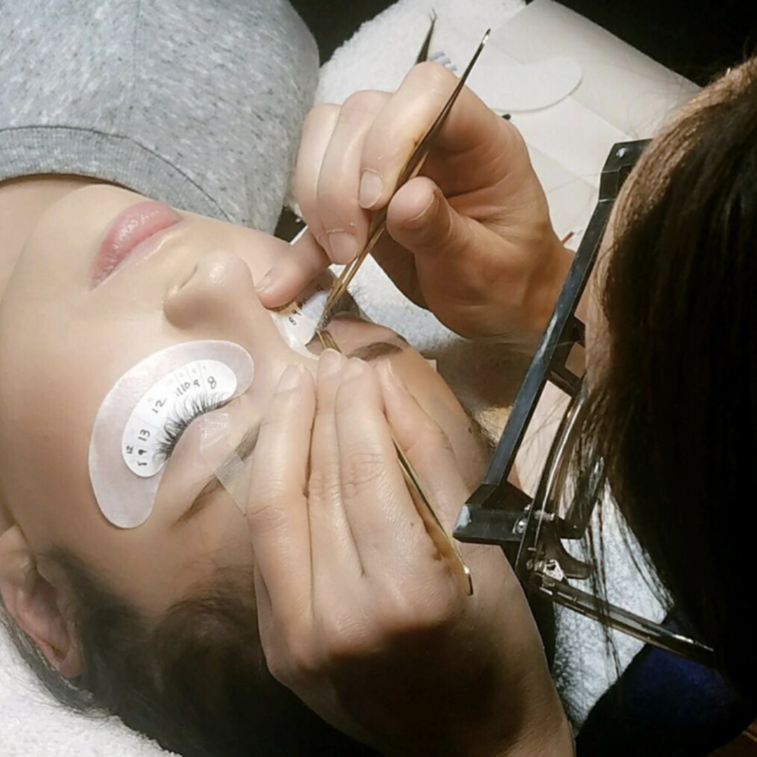 WHAT-YOU-DON'T-KNOW-ABOUT-LASHES-CAN-HURT-YOU