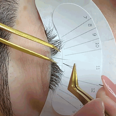 volume lash extensions — 3 Benefits of Volume Lash Certification